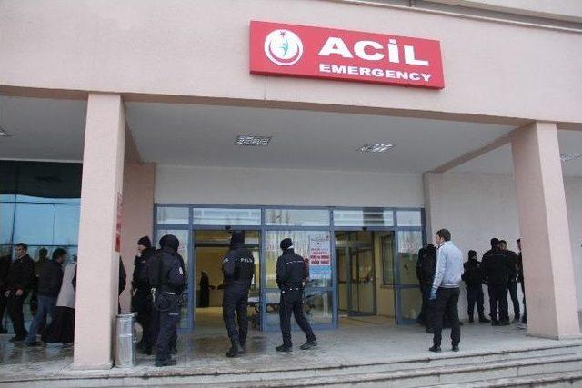 Sınır Kapısında Kavga: 17 Yaralı 2