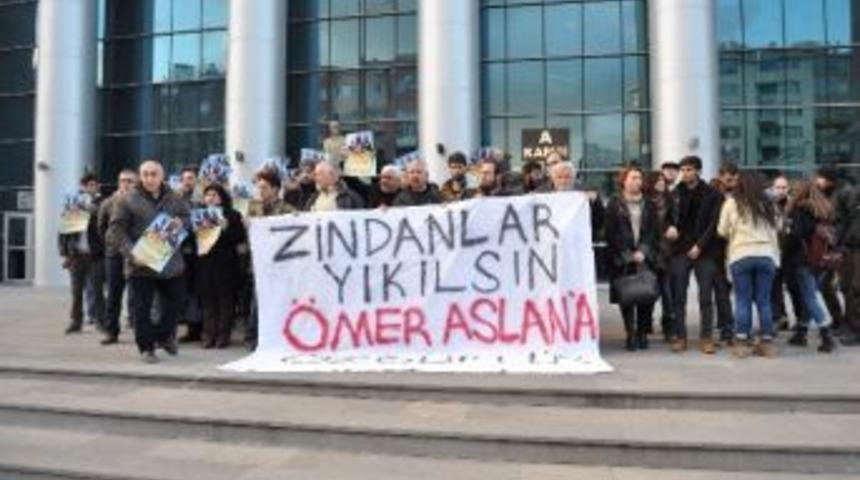 Polisi Darp Ettiği İleri Sürülen Şüphelinin Yargılanmasına Başlandı