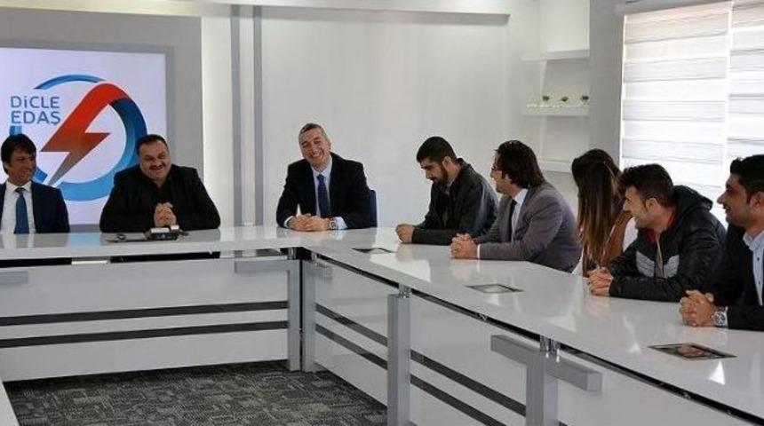 (d&uuml;zeltme) Dicle Edaş, &lsquo;d&uuml;nya Engelliler G&uuml;n&uuml;&rsquo;n&uuml; Unutmadı