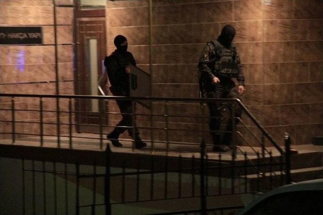 İstanbul&rsquo;da Helikopter Destekli Ter&ouml;r Operasyonu