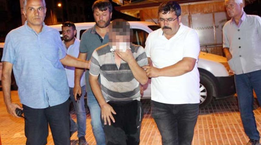 Kız &ccedil;ocuğuna cinsel organını g&ouml;steren tacizciye lin&ccedil; girişimi