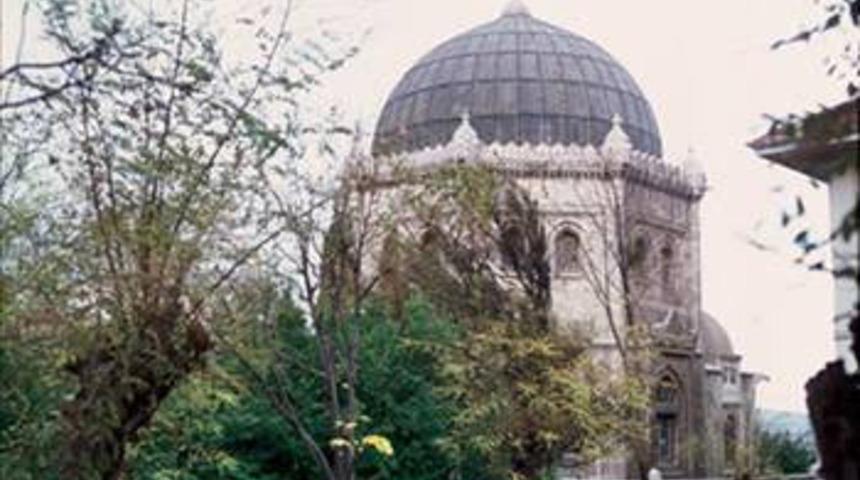 Ramazan&rsquo;da en &ccedil;ok ziyaret edilen t&uuml;rbeler