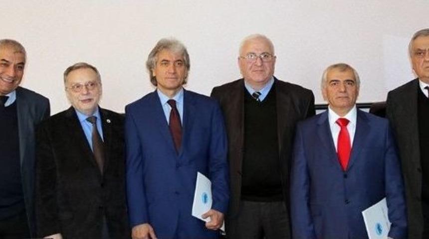 G&uuml;rcistan&rsquo;dan Rekt&ouml;r Prof. Dr. Korkmaz&rsquo;a Fahri Doktora Verildi