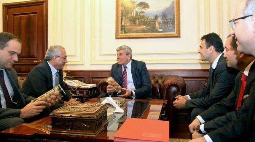 Adalet Bakanlığı İle Kahramanmaraş S&uuml;t&ccedil;&uuml; İmam &Uuml;niversitesi Arasında Ceviz Yetiştiriciliği Protokol&uuml; İmzalandı