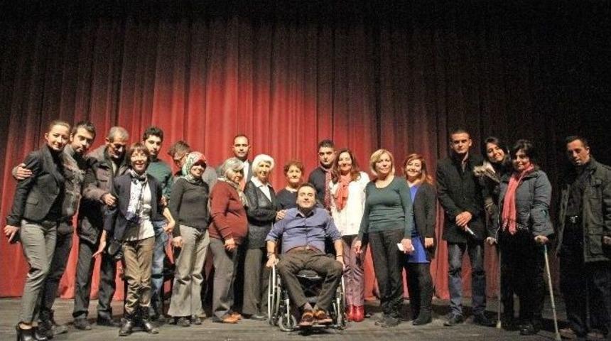 Eskişehir&rsquo;de &ldquo;sakata Geldik&rdquo; G&ouml;sterisi