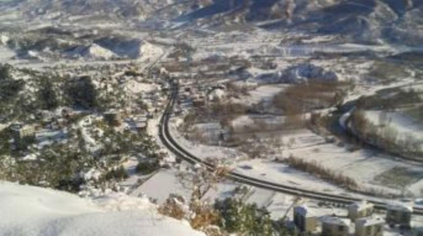 Han&ouml;n&uuml; İl&ccedil;esinde 10 K&ouml;ye Elektrik Verilemiyor