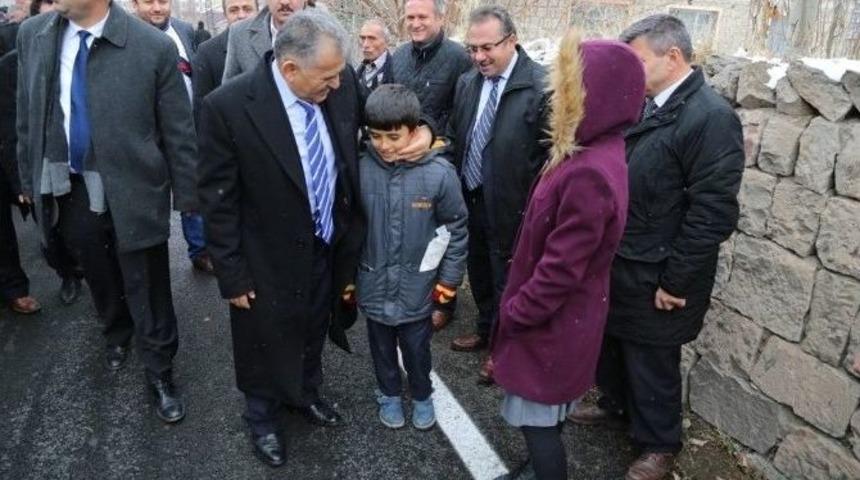 Başkan B&uuml;y&uuml;kkılı&ccedil; Ve Ekibi Yenimahalle Halkı İle