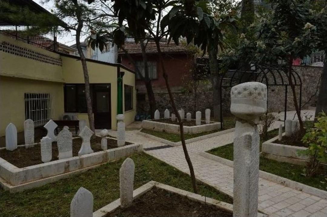 550 Yıllık Altıparmak Camii Yeni Y&uuml;z&uuml;yle Hizmette