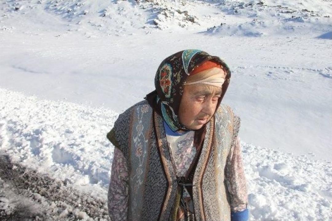 Yaylacıların Zorlu D&ouml;n&uuml;ş Yolculuğu