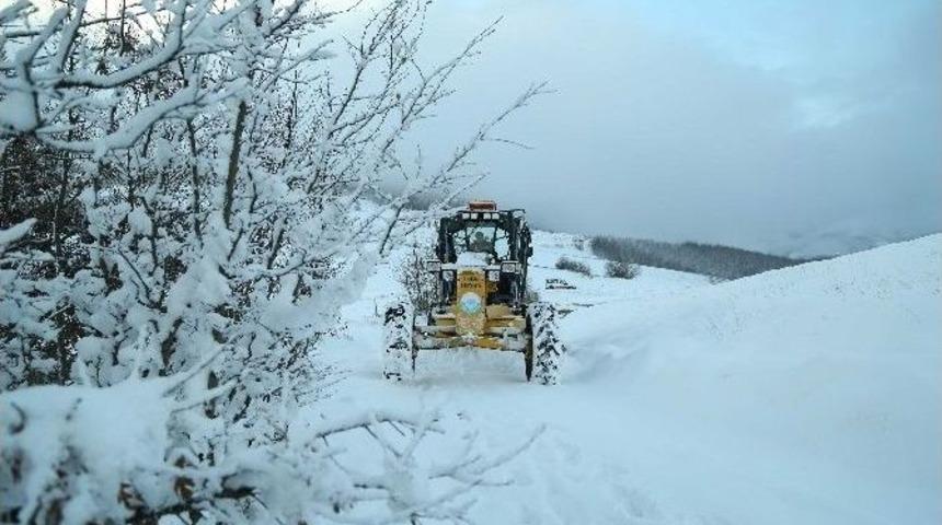 İlkadım&rsquo;da Karla M&uuml;cadele