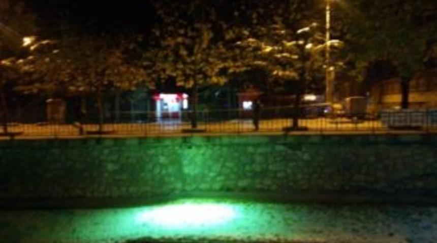 Kastamonu&rsquo;da Atm Yanında Unutulan &Ccedil;anta Bomba Paniğine Neden Oldu