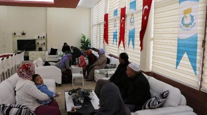 Haliliye&rsquo;de Halk G&uuml;n&uuml; Toplantısı