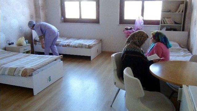 Şehir Hastanesi’nde Hamileler İçin ’gebe Oteli’ Açıldı