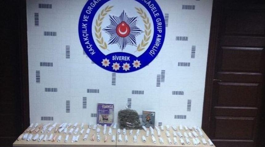 Uyuşturucu Satıcıları Su&ccedil;&uuml;st&uuml; Yakalandı