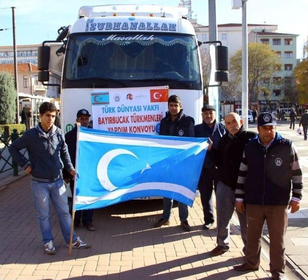 Bayırbucak T&uuml;rkmenlerine Eskişehir&rsquo;den 5 Tır&rsquo;lık Yardım