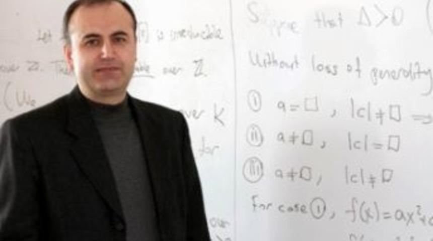 Sedat Simavi &Ouml;d&uuml;l&uuml; Ag&uuml;&rsquo;l&uuml; &Ouml;ğretim &Uuml;yesi&rsquo;ne