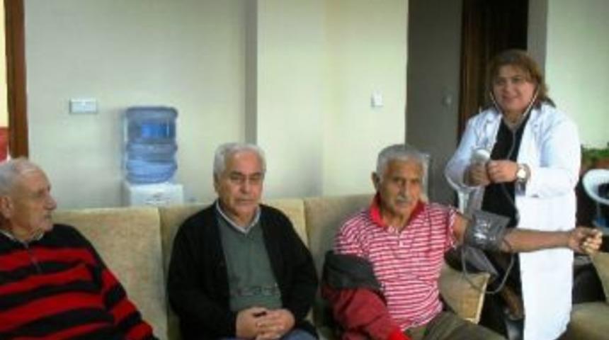 Emekli Evi Sakinleri Sağlıklı &Ccedil;ıktı