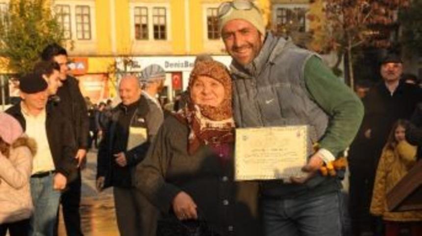 Belediye Başkanından &Ouml;rnek Davranış