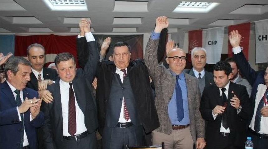 &Ccedil;anakkale Chp Merkez İl&ccedil;e Başkanı Celal Karakaş Oldu