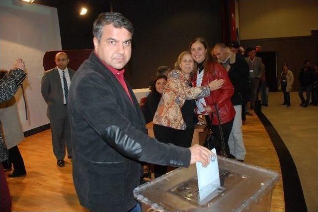 Didim Chp’de Gökmen Karataş Güven Tazeledi