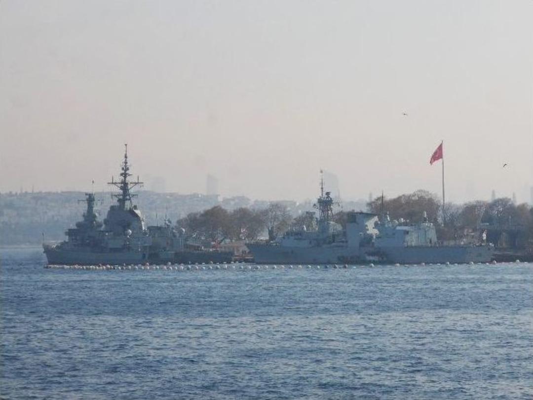 Nato Gemileri Sarayburnu&rsquo;na Demirledi