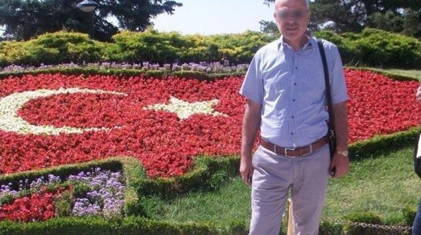 Ekmek Almaya &Ccedil;ıkan Polis Memuru Başından Vurulmuş Halde Bulundu