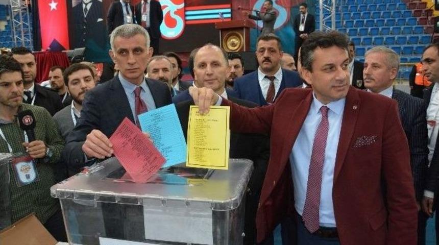 Trabzonspor 70. Olağan Genel Kurulu&rsquo;nda Oy Verme İşlemi Başladı