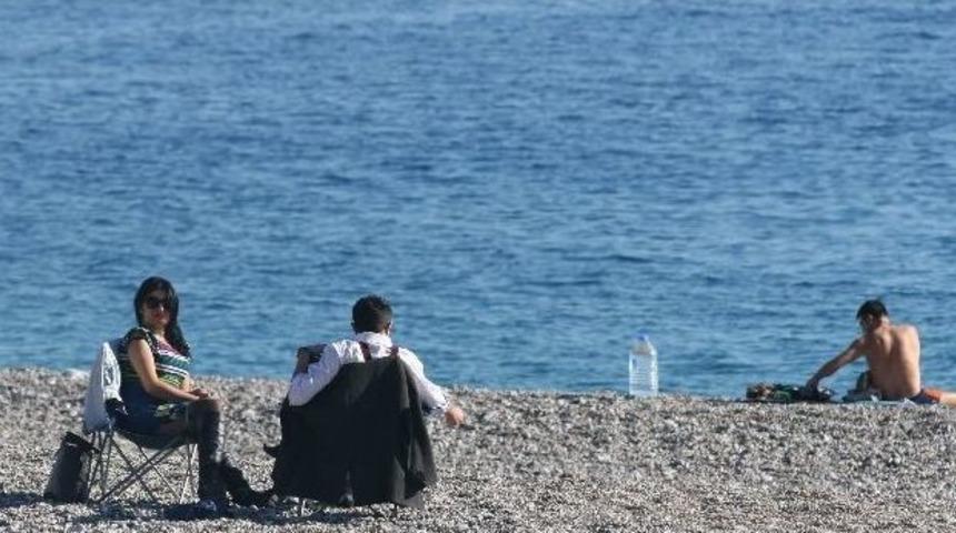 Antalya&rsquo;da Yazdan Kalma G&uuml;nler