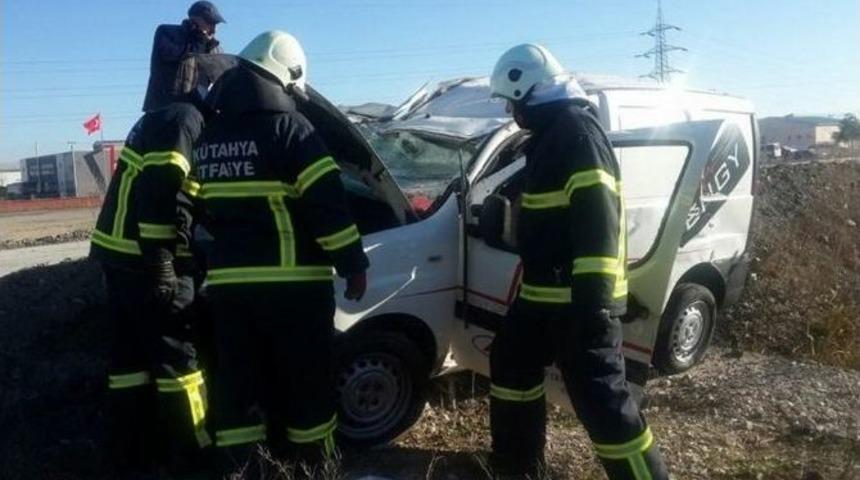 K&uuml;tahya&rsquo;da Trafik Kazası: 1 Yaralı