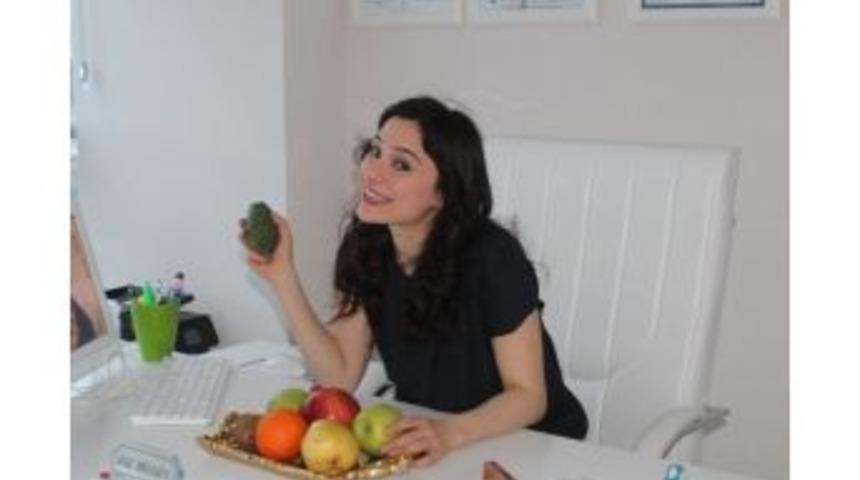 Fast Food Yiyecekler &Ccedil;ocukların Gelişimini Olumsuz Etkiliyor