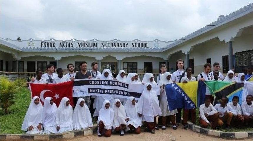 Tika’dan Boşnak Ve Türk Öğrencilere Afrika Tecrübesi