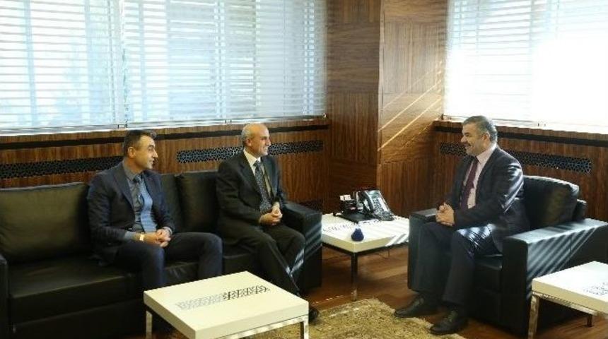 "şehrimizi &Ouml;ne &Ccedil;ıkaracak Her Projeyi Destekleriz"