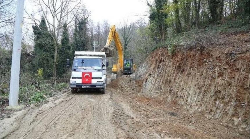 Sapanca&rsquo;da Yeni Yollar A&ccedil;ılıyor
