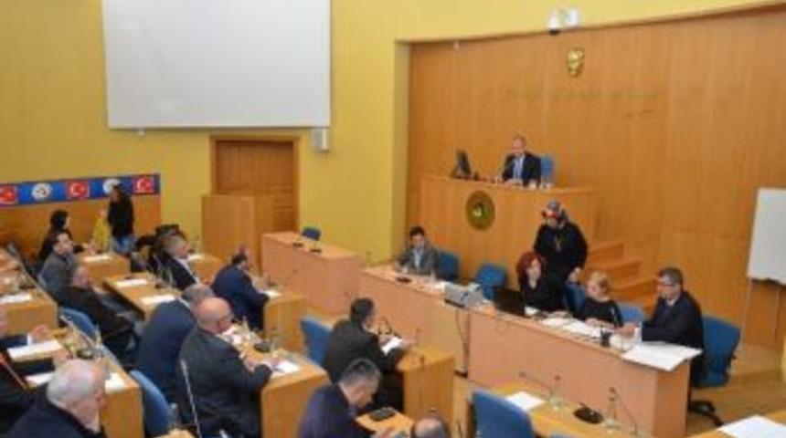 Belediyeden G&ouml;&ccedil; İdaresine İşyeri Verilecek