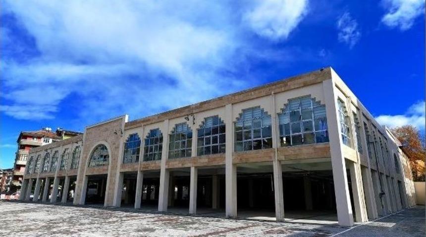 Başkan &Ccedil;akır&rsquo;dan, Pazar Yeri İncelemesi