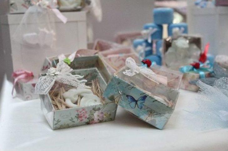 Engelli Minikler Mezuniyet Sevincini Kep Atarak Kutladı G3