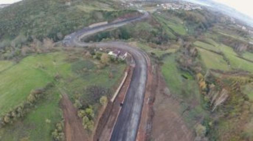 Başiskele&rsquo;de Yollar Modernleşiyor