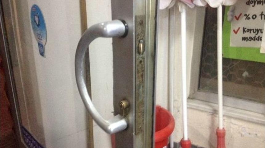 Aynı Cadde &Uuml;st&uuml;nde 4 G&uuml;nde İkinci Market Soygunu