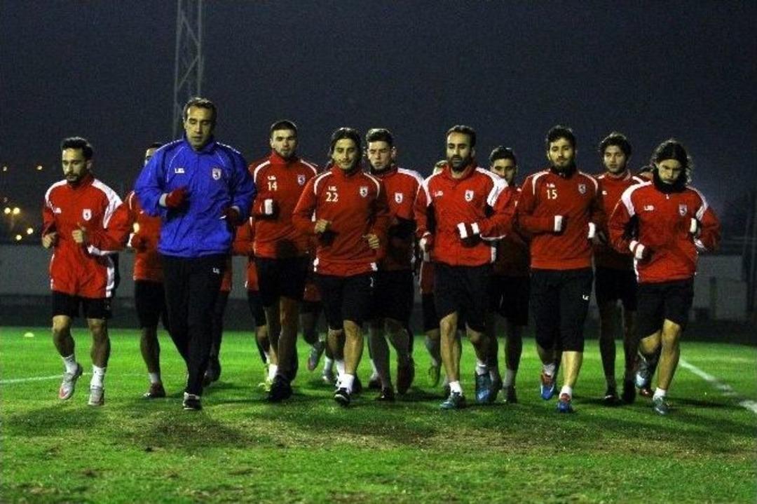 &Uuml;mit &Ouml;zat İdmana &Ccedil;ıkmadı