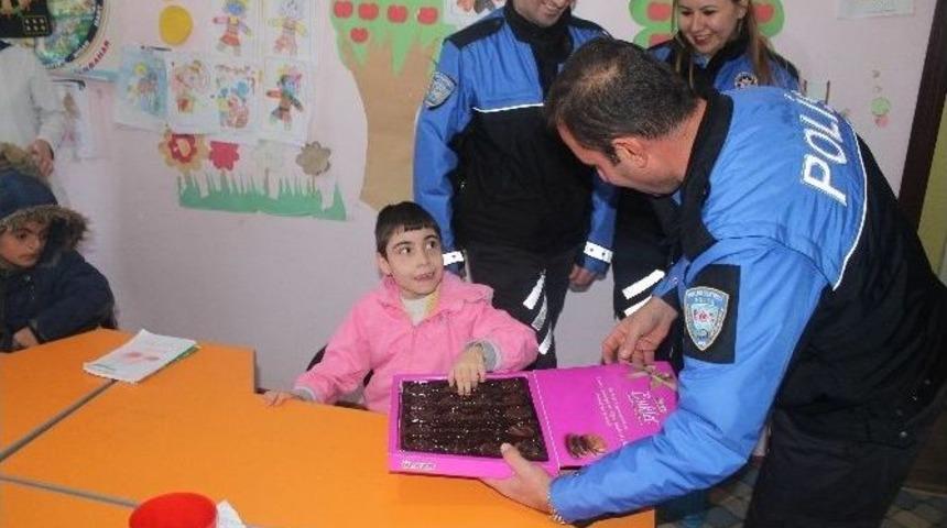 Tdp Polislerinden Ziyaret