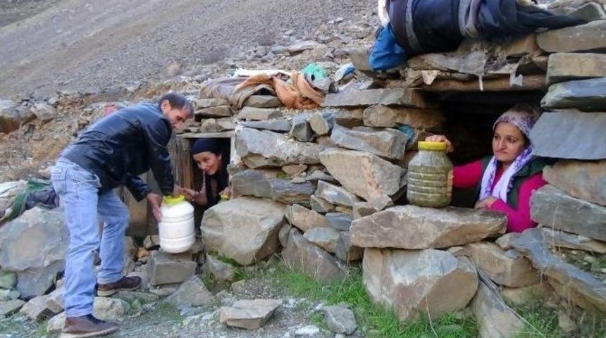 Hakkari&rsquo;de Mağaralar Buzdolabı Olarak Kullanılıyor