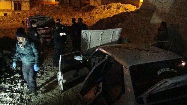 Dur İhtarına Uymayan Otomobili Kovalayan Polis Aracı Uçuruma Yuvarlandı: 2 Polis Yaralı