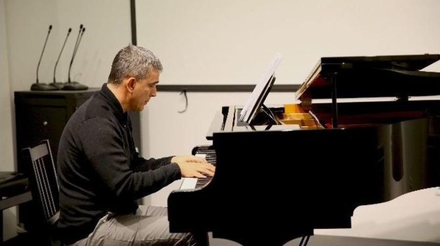 İzmir&rsquo;de Paolo Susanni R&uuml;zgarı Esti