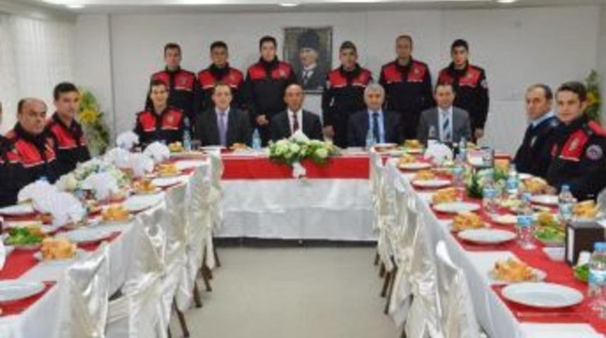 Yunus Timlerinin Karşılaştığı Sorunlar Ve &Ccedil;&ouml;z&uuml;mleri Konuşuldu