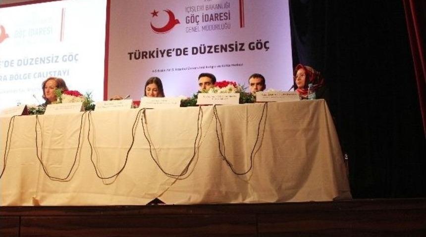 T&uuml;rkiye&rsquo;de D&uuml;zensiz G&ouml;&ccedil; Marmara B&ouml;lge &Ccedil;alıştayı Ger&ccedil;ekleştirildi