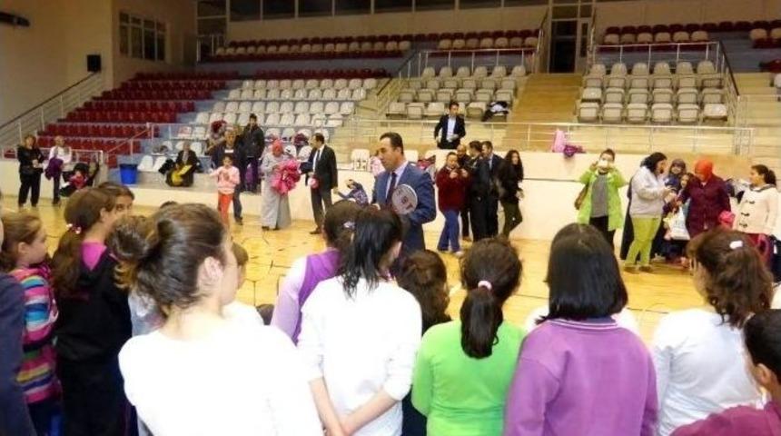Minik Sporcuların Badminton Tutkusu