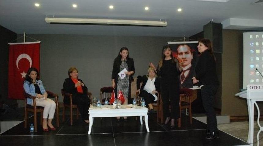 Adana Kent Konseyi&rsquo;nden Kadın Vurgusu