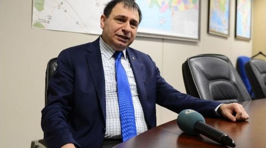 Hatayoğlu: "lucescu Trabzonspor İ&ccedil;in L&uuml;ks Bir Teknik Direkt&ouml;r"