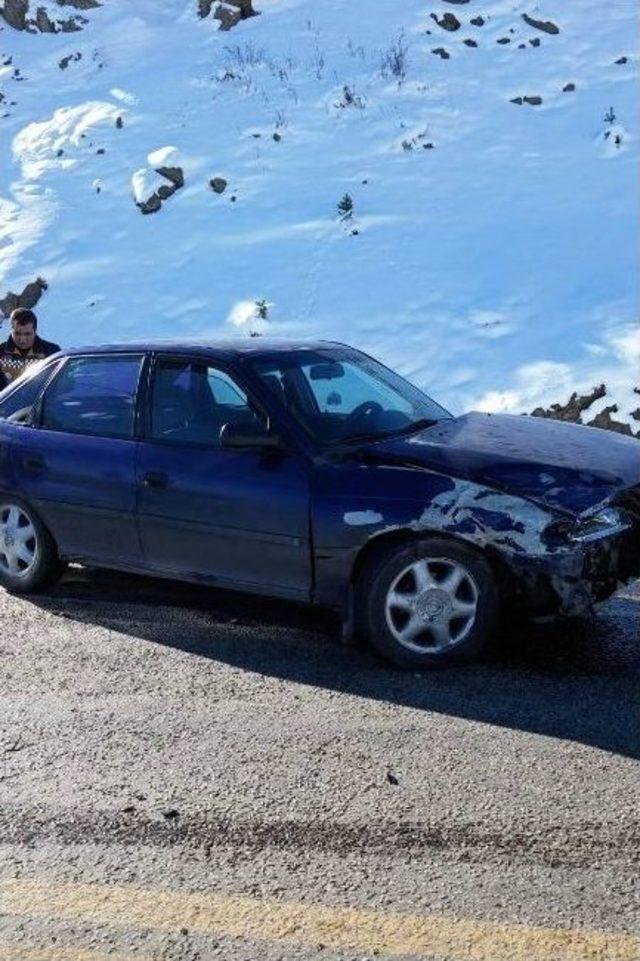 Gümüşhane’de Trafik Kazası: 5 Yaralı