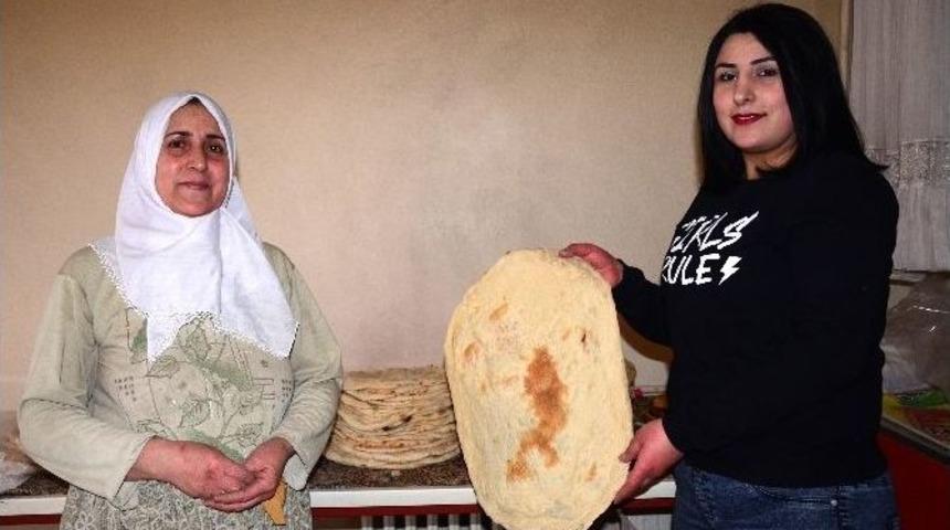 Bitlis&rsquo;te Tandır Ekmeğine Rağbet